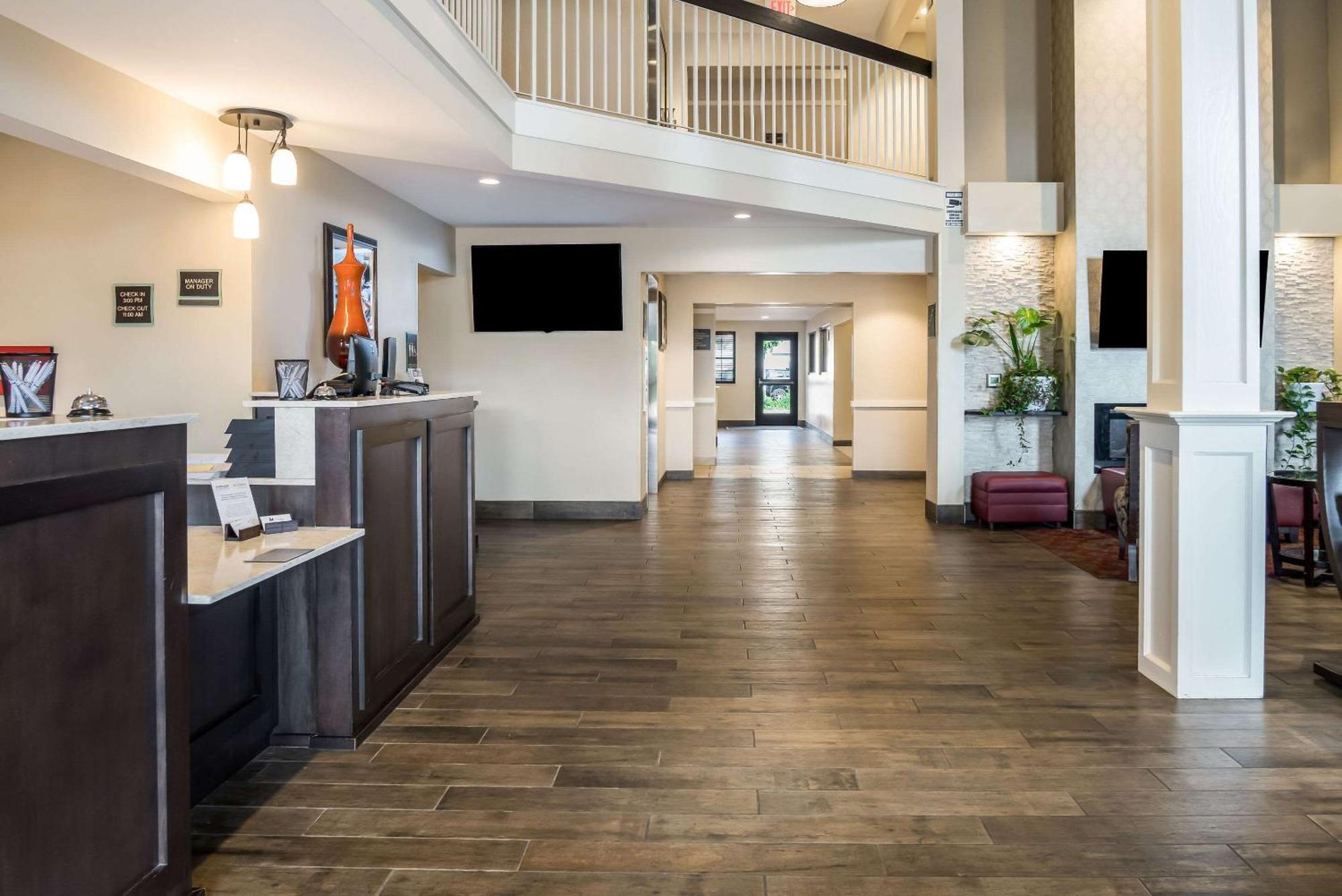 Country Inn & Suites By Radisson, Grandville-Grand Rapids West, Mi Exterior foto